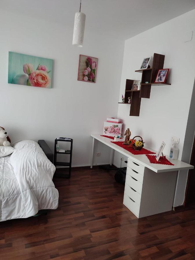 1 Room Apartment In Titan 布加勒斯特 外观 照片